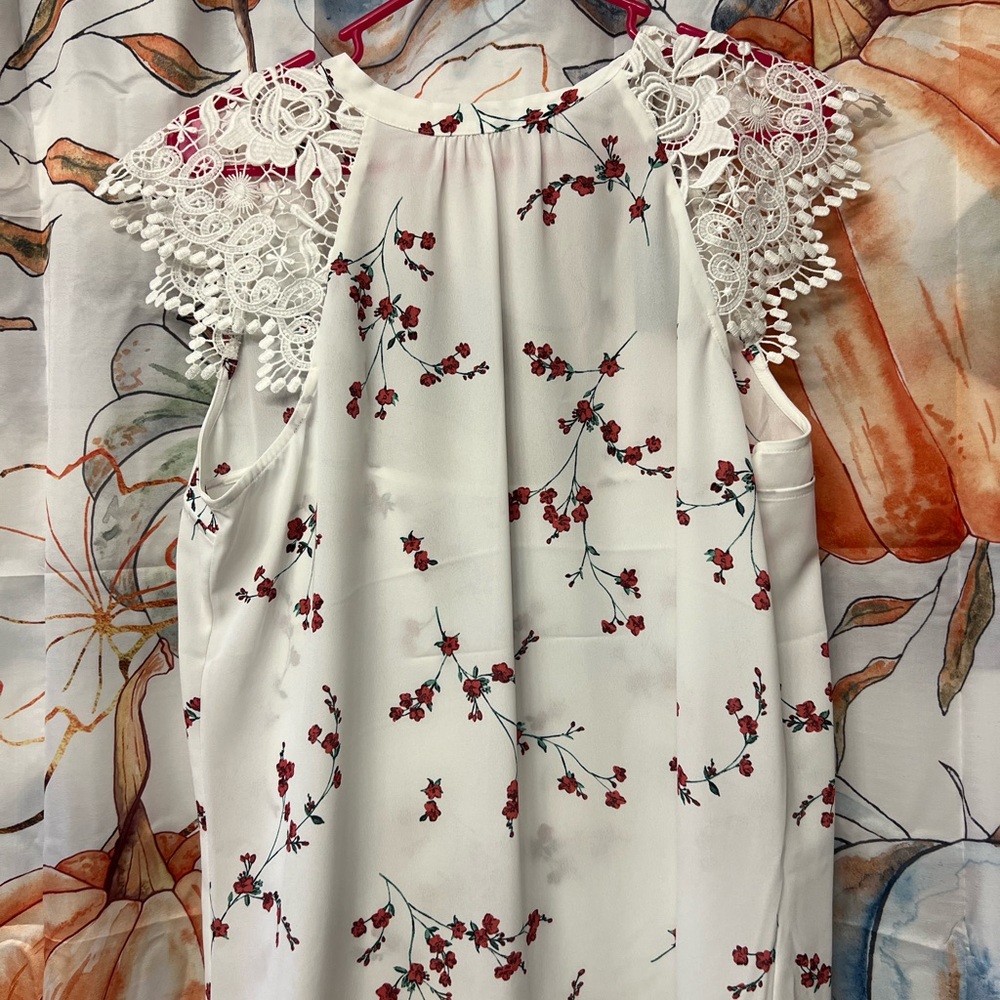 Floral Lace Sleeve Top - White and Red
